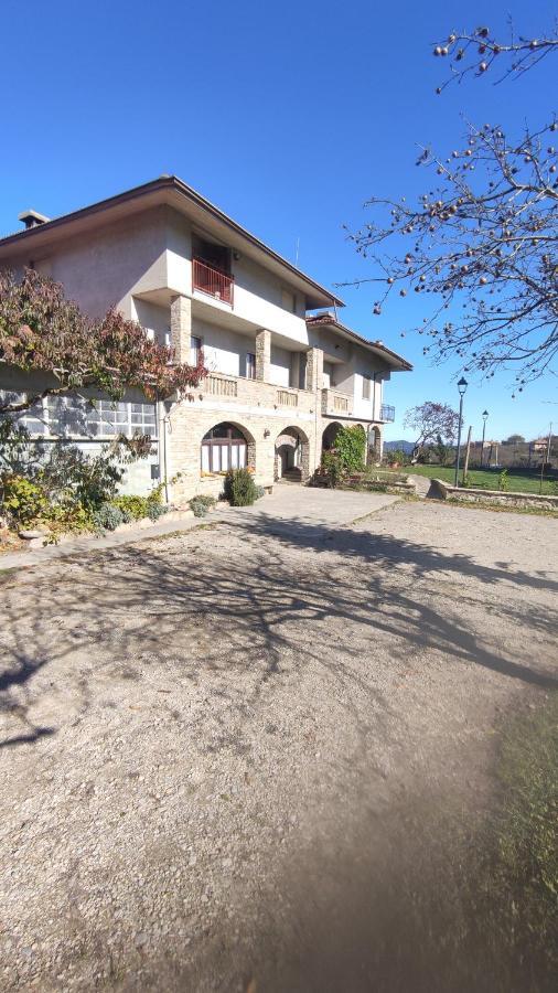 Villa Az. Agr. Cascina Castellera Serravalle delle Langhe Exterior foto